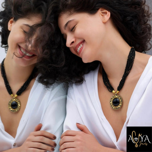 Antique Charm Pendant Necklace In Black