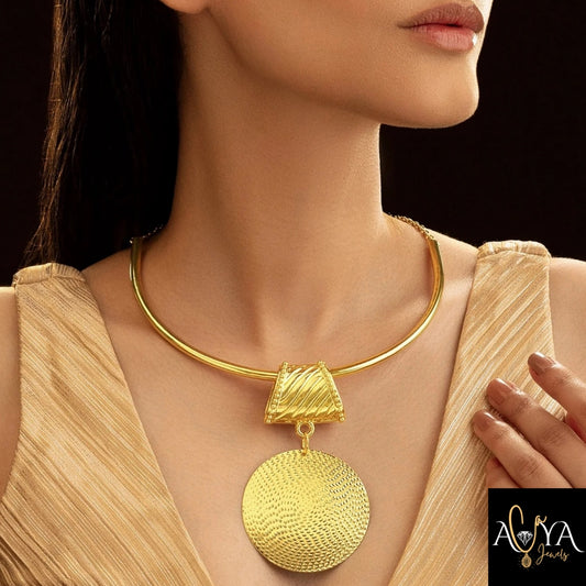 Hammered Disc Pendant